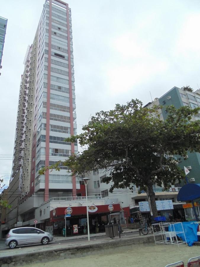 Apartamento Vista Mar - Pé Na Areia Balneário Camboriú